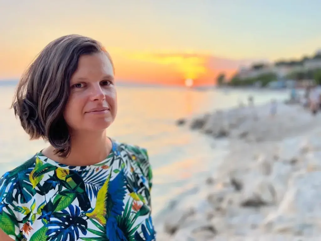 Premiere screening traces origins of Tibetan Buddhism in Australia — The Sunshine Valley Gazette