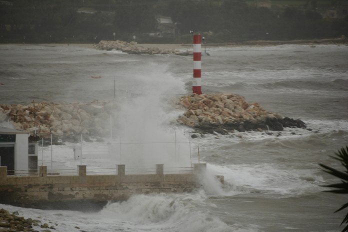 Maltemp Rih Qawwi Marsaxlokk Storm Harry
