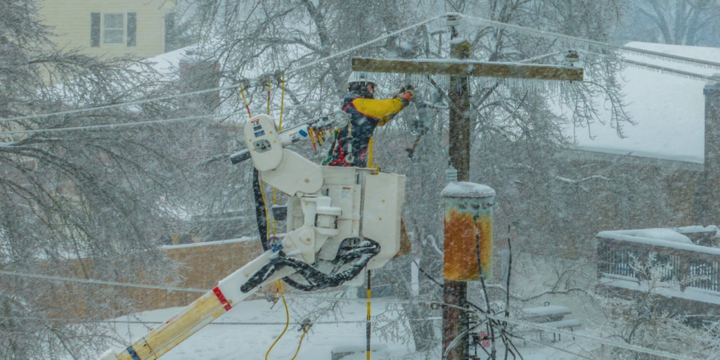 ComEd gives tips to stay safe and energy efficient during the extreme cold