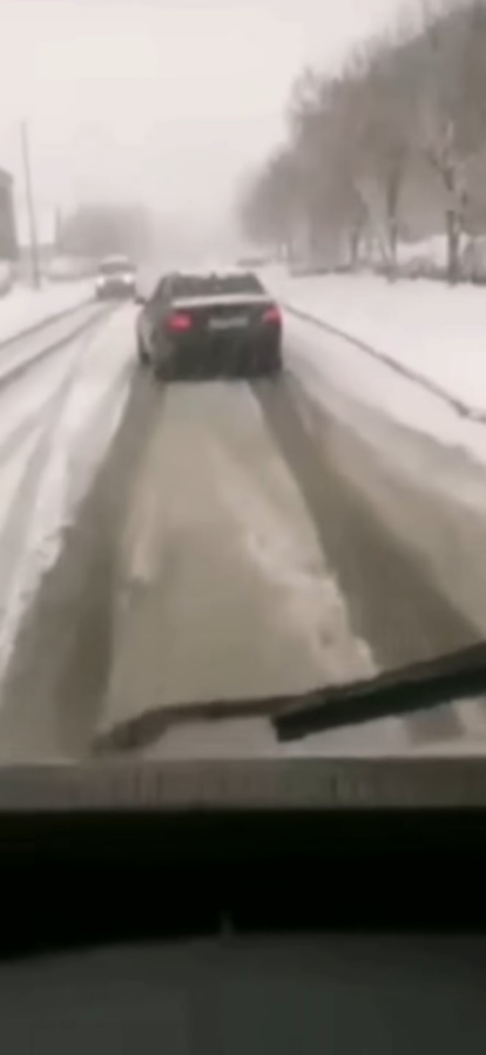 We sing for 15 minutes an hour, but an idiot will kill himself 😃😂