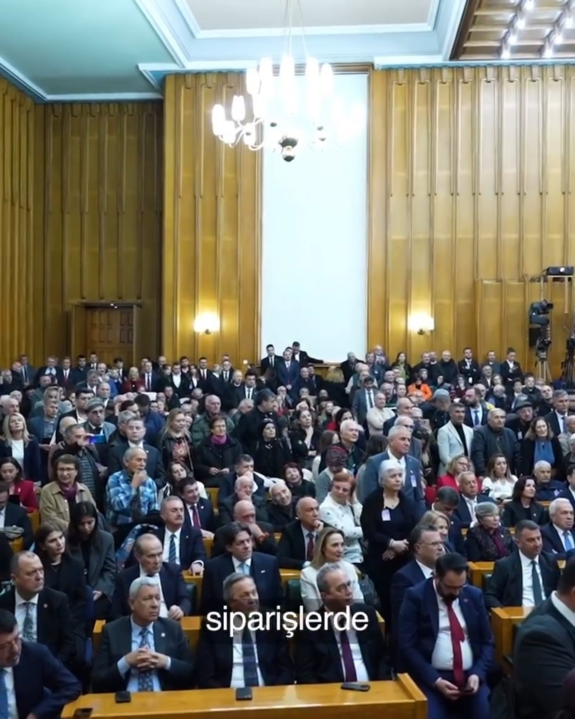 Özgür Özel: The world leader who was taken from Temu, removed his tax exemption to benefit Trump.
