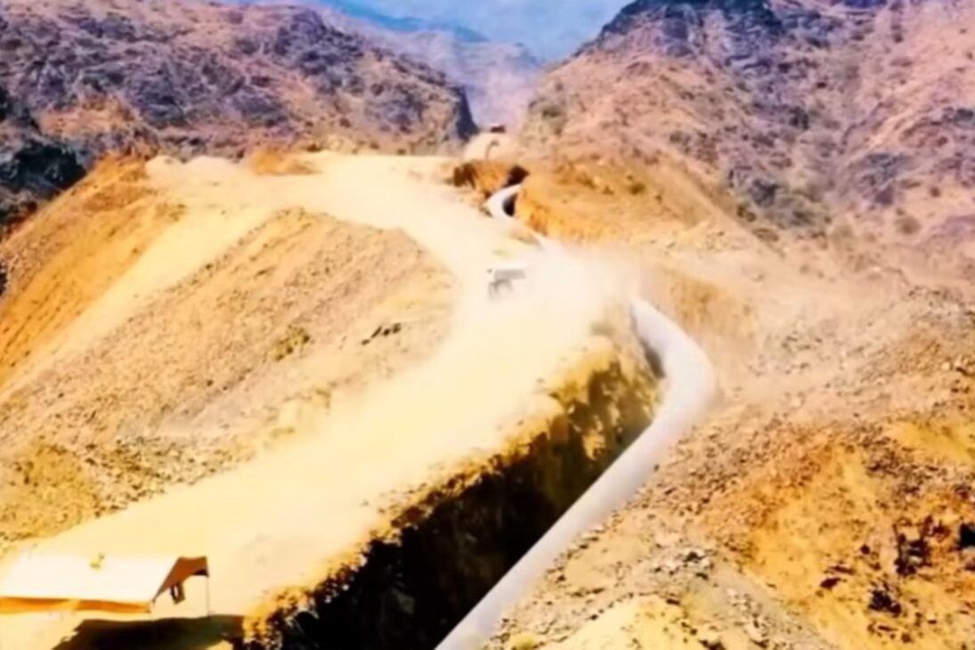 Noruega constrói o primeiro túnel de navios do mundo, o túnel de Stad, na península de Stad, para tornar seguro o mar mais mortal da Europa.