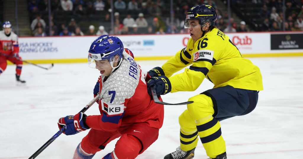 Juustovaara’s short-handed goal gives Sweden 1-0 lead over Czechia in WJC gold medal game – TSN