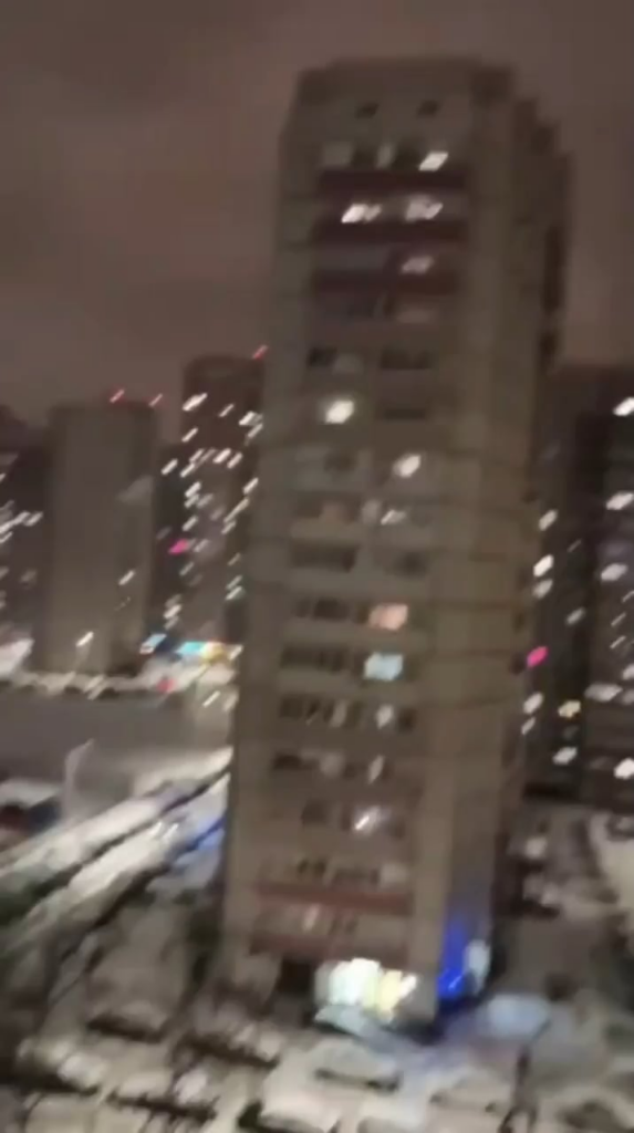 A compilation of Ukrainian drone strikes at night in Voronezh, Russia (10/01/2026).