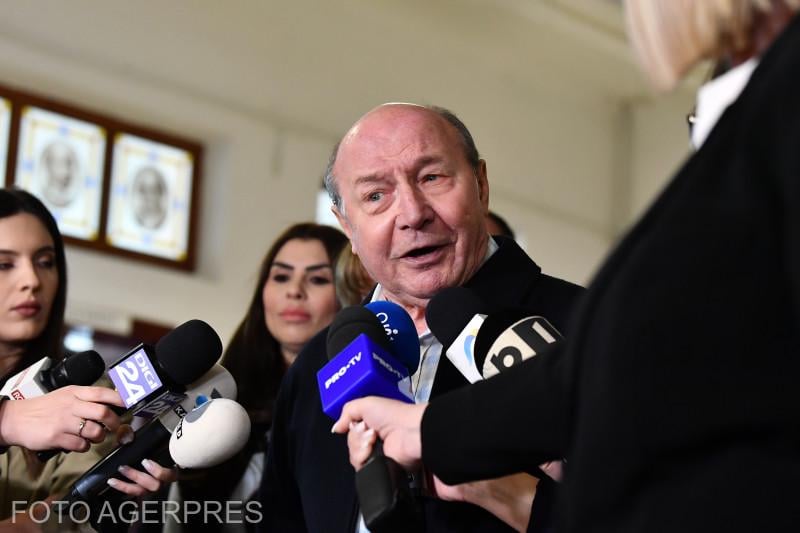 "Wherever the Romanian moves, he is hit by an increased tax. He made a big mistake." Traian Băsescu, critic of the Bolojan Government