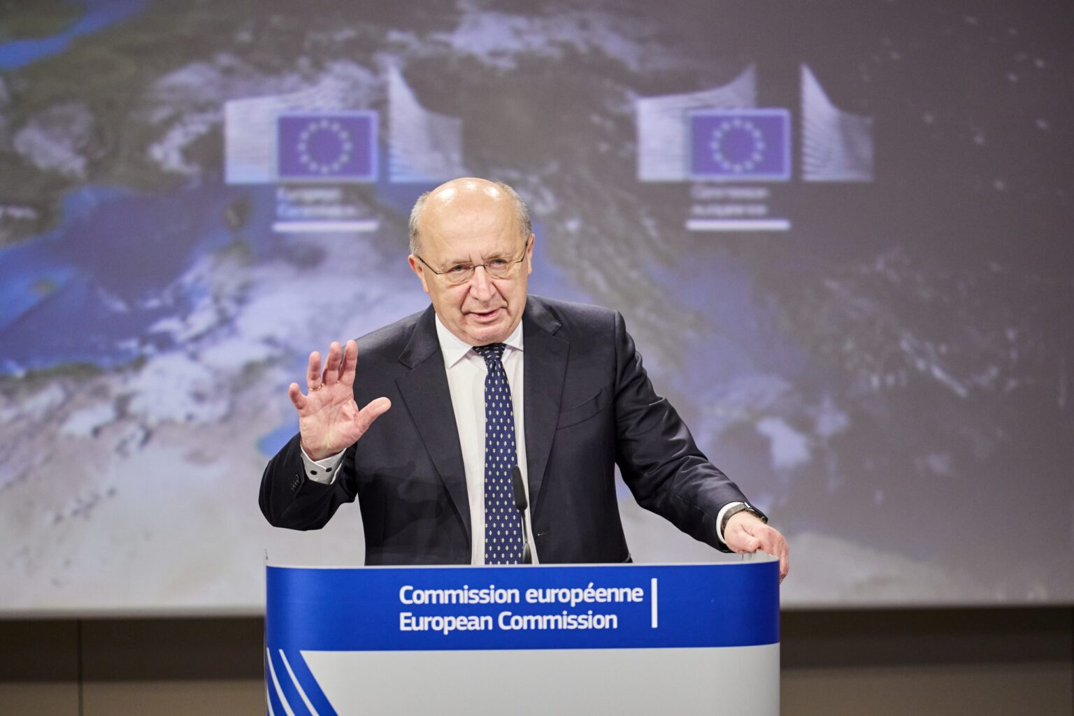 EU launches government satcom program in sovereignty push EU launches government satcom program in sovereignty push