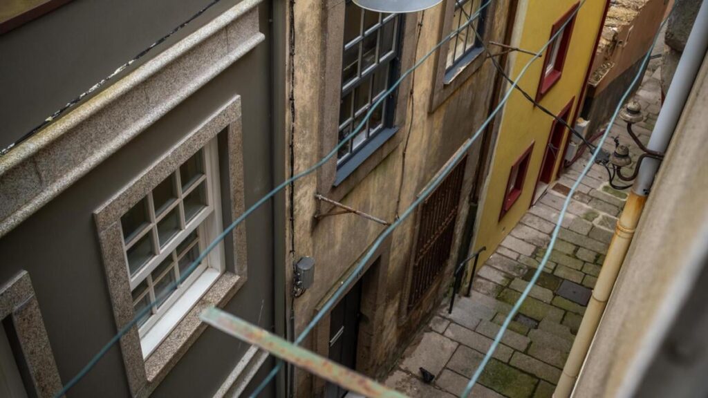 OECD draws attention to real estate bubble