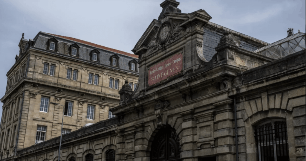 Bordeaux: accused of 17 rapes, the former teacher of a prestigious Catholic establishment referred to the criminal court Bordeaux: accused of 17 rapes, the former teacher of a prestigious Catholic establishment referred to the criminal court