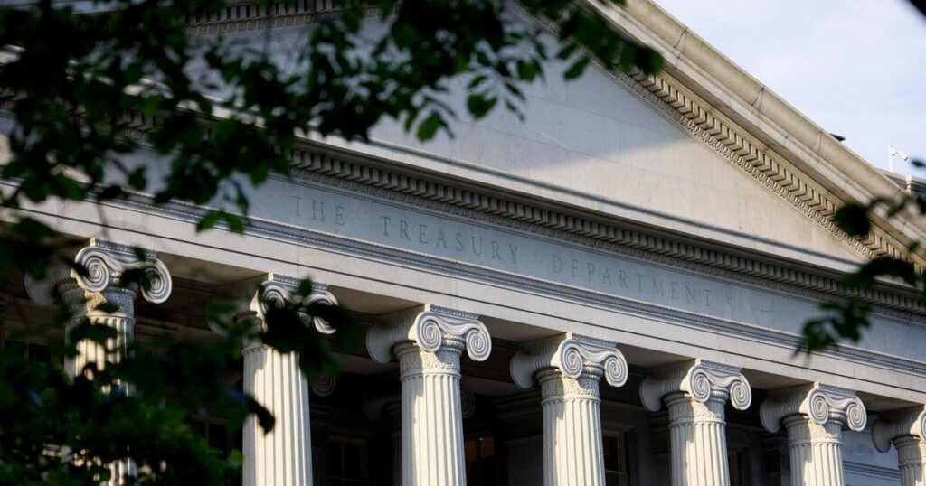 Danish pension fund to sell $100 million in U.S. Treasuries due to "poor U.S. government finances"