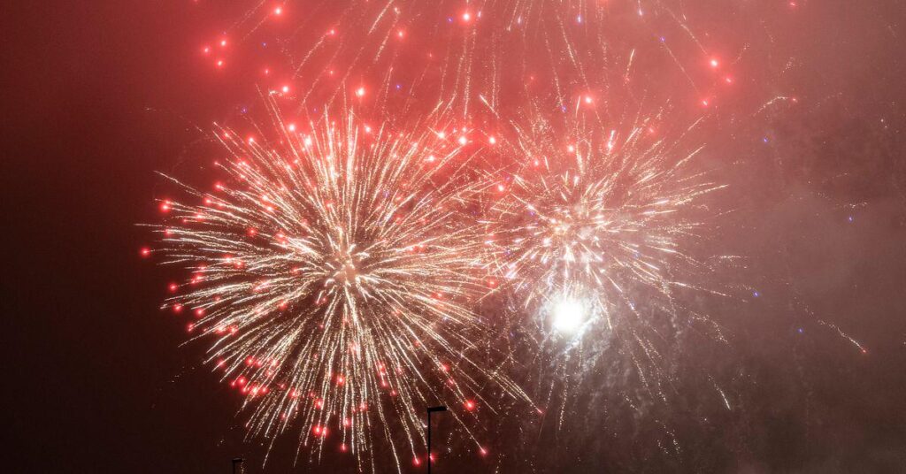 Shoot rockets from hotel windows in Knivsta - at neighbors