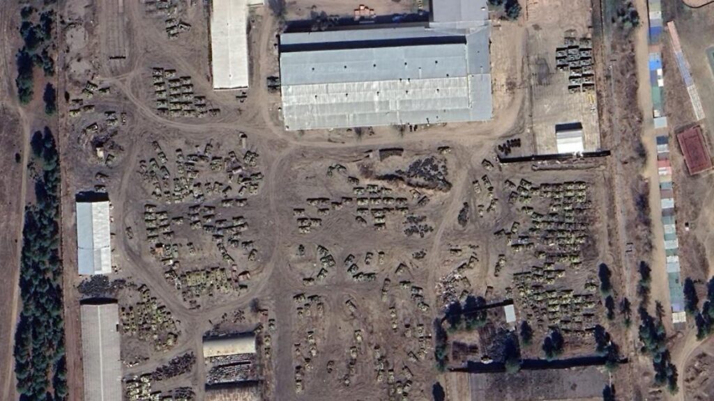 Ukraine: Russia has "largely used up" tanks from Soviet warehouses