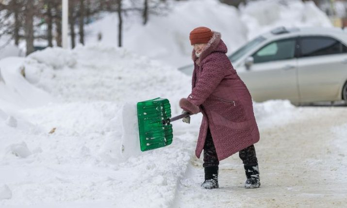 Apartment owners in Croatia legally required to clear snow and ice
