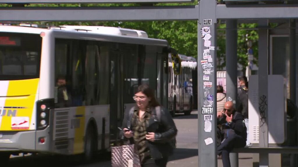 De Lijn increases fares by more than 4 percent - Subscriptions and multi-trip tickets in particular are becoming more expensive.