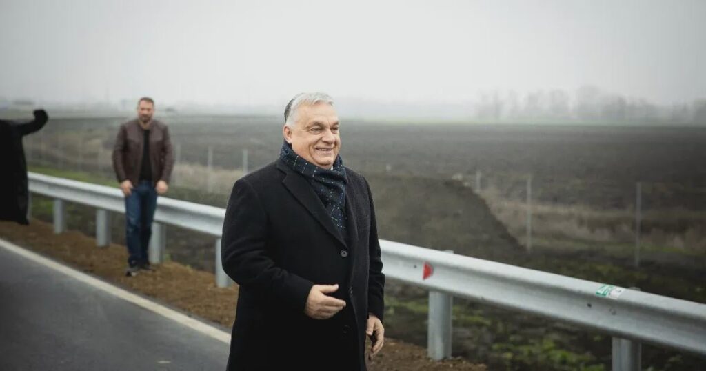 A settlement received HUF 10,450 in extraordinary support from the government at the end of the year