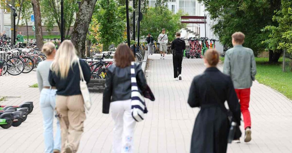 Finland to step up post-monitoring of residence permits granted to foreign students