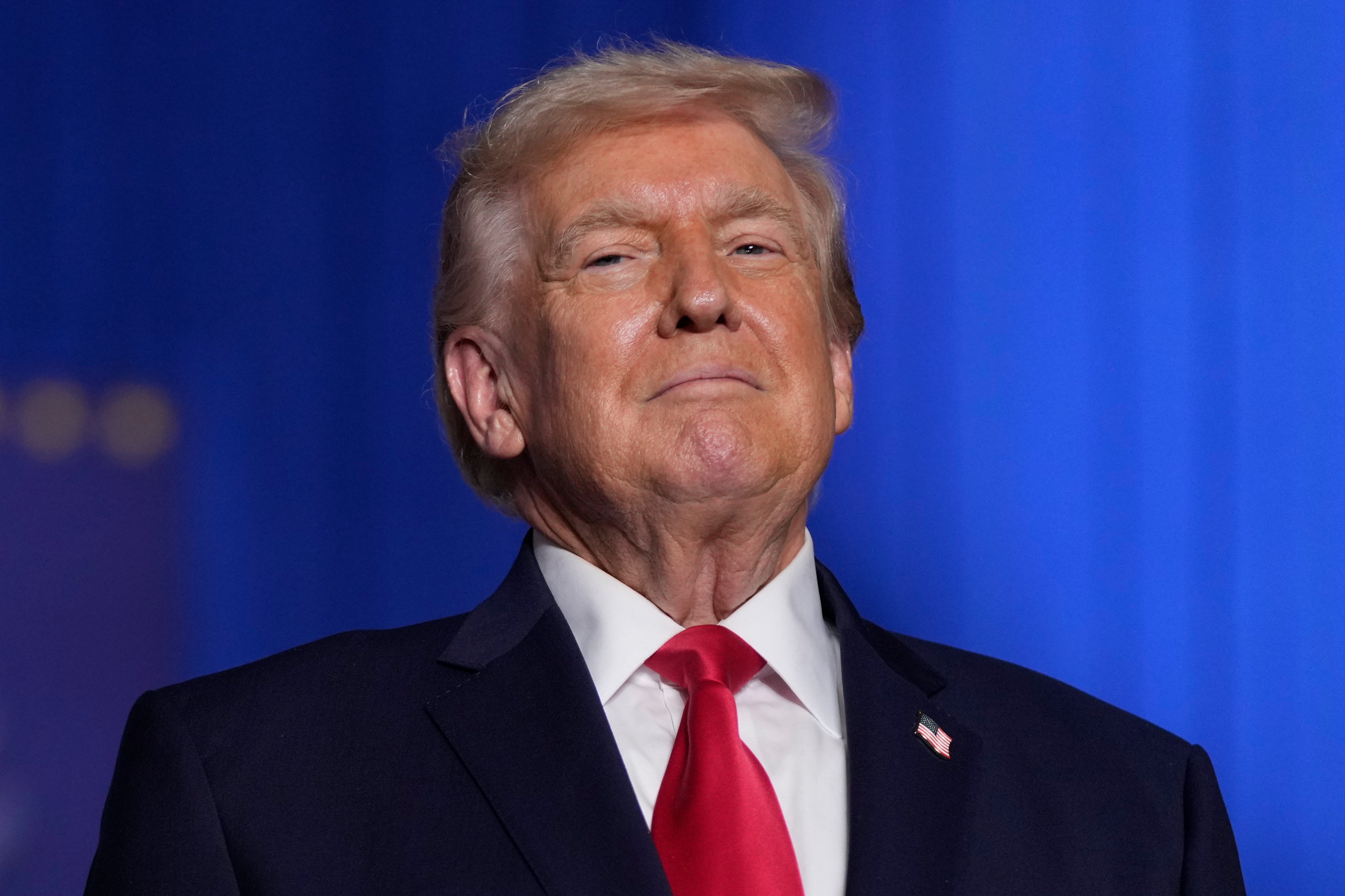 US President Donald Trump has urged Ukraine to accept a peace deal