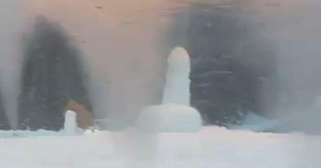 The snow penis back in Borås - demolished directly by the Swedish Transport Administration