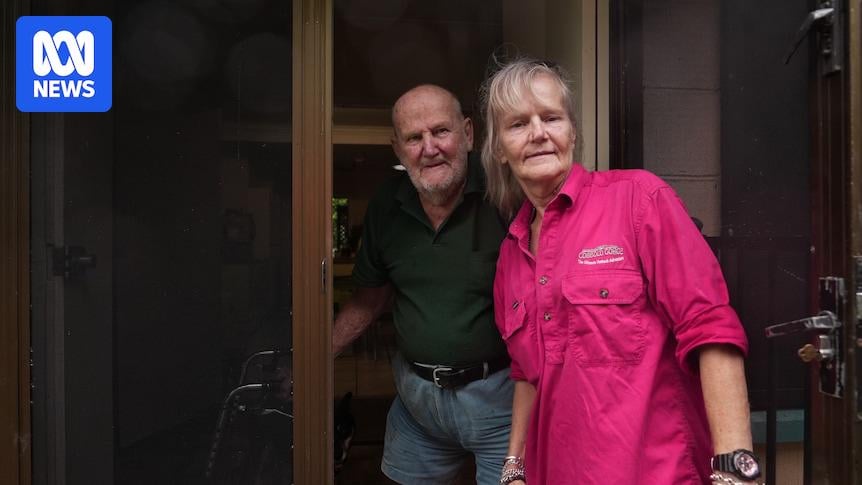 Suspected copper thieves cut telecommunications to thousands in cyclone warning zone