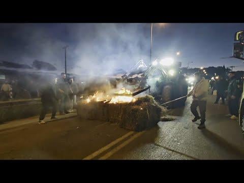 “I have failed in my life. I dealt with the earth and failed in my life. I'm 30 years old and I didn't get my child a present for Christmas" - A night on the block of Thebes