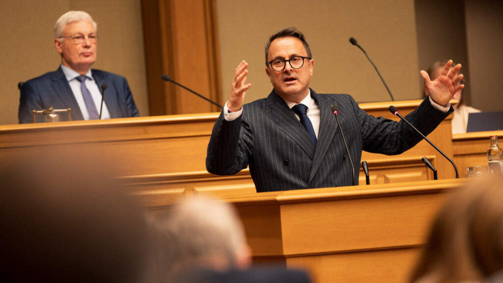Foreign Minister Xavier Bettel – pictured during his foreign policy statement to parliament in October last year – sees international law as Luxembourg’s best guarantee of protection.