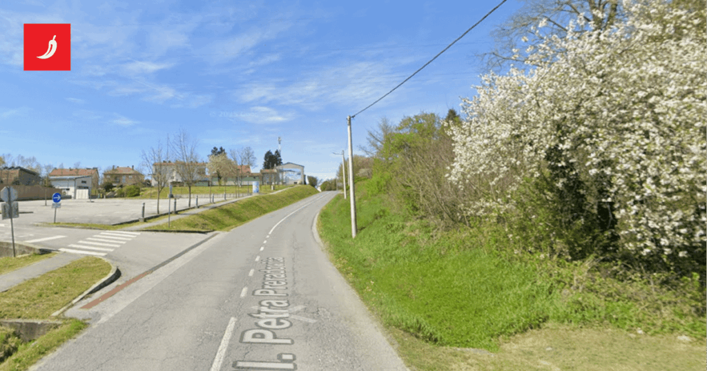 Drunk, she crashed the car, it rotated in the air and ended up on the roof. Injured passenger