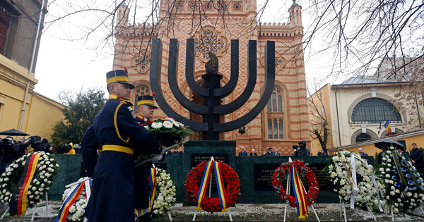ROMANIA-BUCHAREST-HOLOCAUST REMEMBRANCE DAY-MEMORIAL