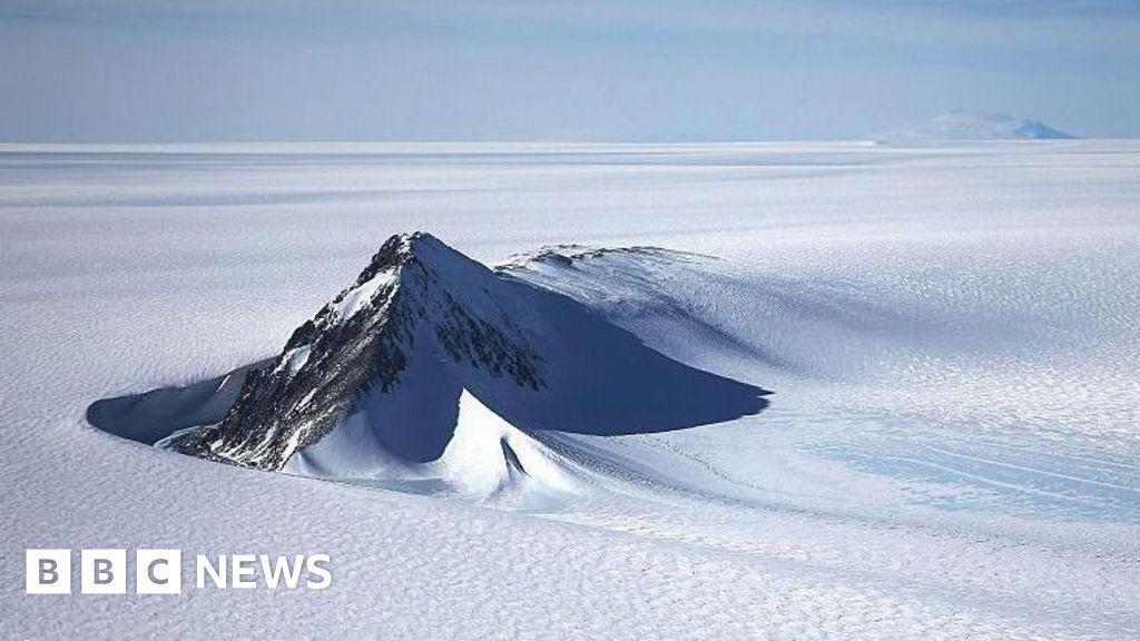 The landscape beneath Antarctica's icy surface revealed in unprecedented detail | Complex mesoscale landscapes beneath Antarctica mapped from space