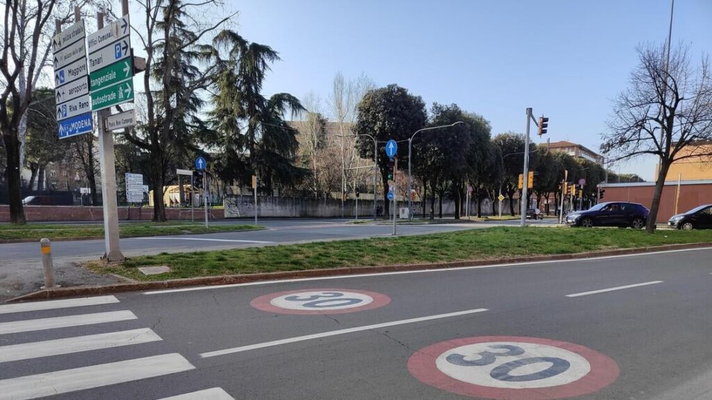 The Emilia-Romagna TAR accepts the taxi drivers' appeal and cancels the 'Città 30' provision