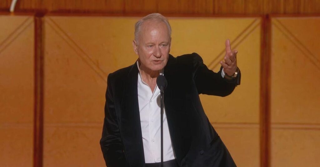 Stellan Skarsgård wins a Golden Globe
