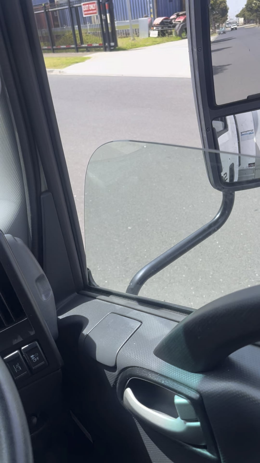 Factory fire in derrimut