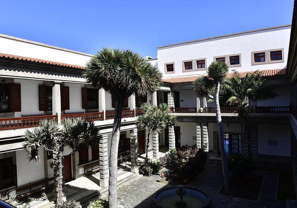 A lawyer is being investigated for allegedly citing “non-existent” sentences generated by AI in a sexual assault appeal | Canary7