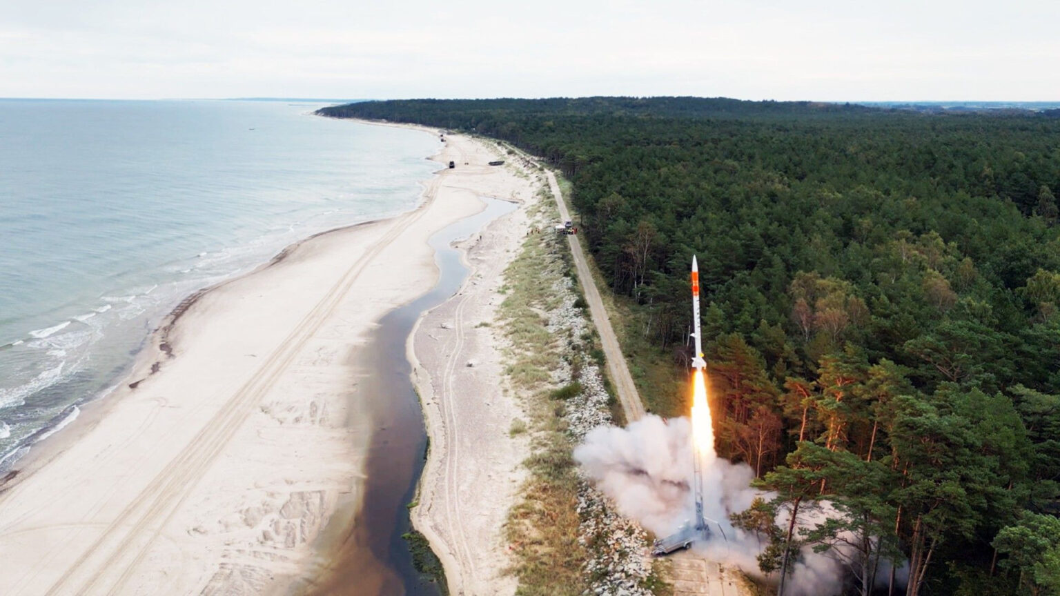 Polish Lawmakers Request Military to Establish Suborbital Spaceport