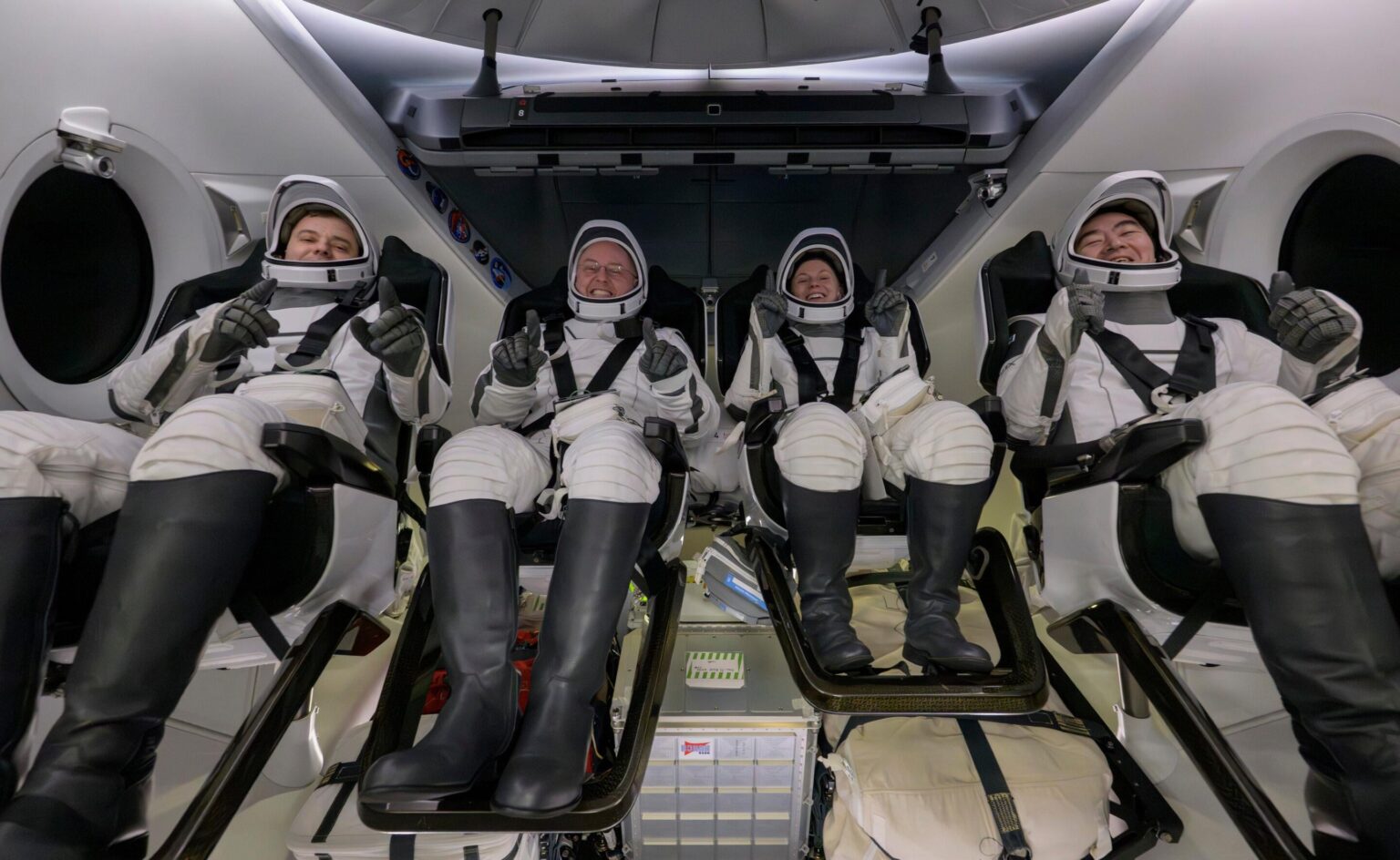Space station crew credits ultrasound machine for handling in-orbit health crisis