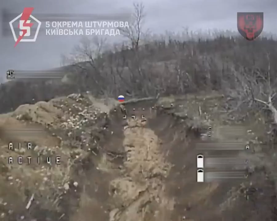 Russian soldier leads Ukrainian drone to his comrade and as result, both are eliminated