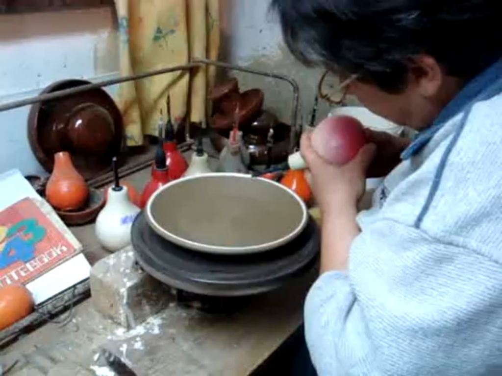How to paint a nice traditional plate