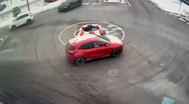 The Solymár roundabout fell again, and we didn't have to wait long this year either.