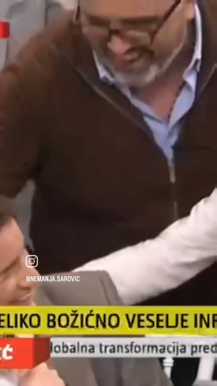 Dragan Ašanin, who was imprisoned for years for cold-blooded murder, sang at Christmas on informer TV