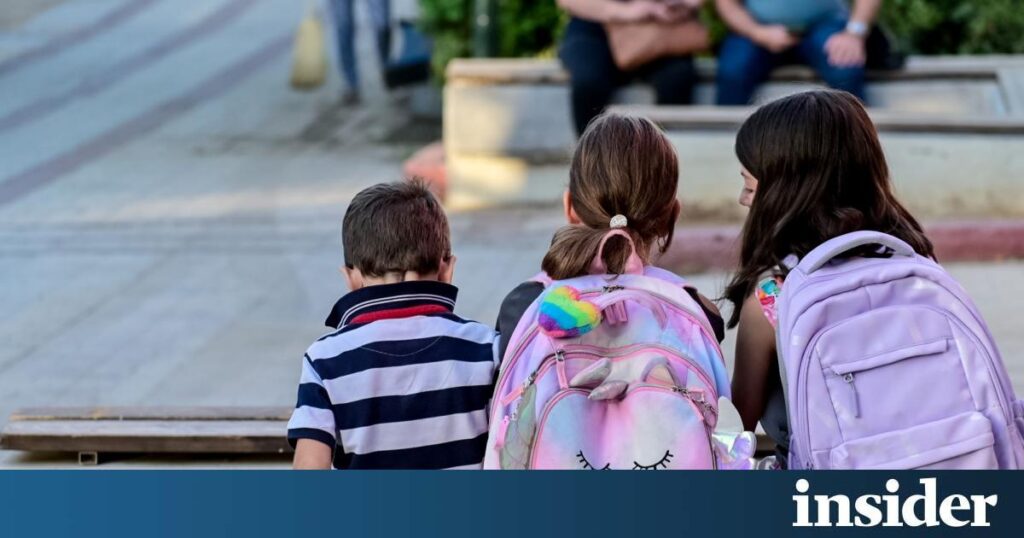 Demographic: Students in kindergartens and primary schools decreased by 14% in a 10-year period Demographic: Students in kindergartens and primary schools decreased by 14% in a 10-year period