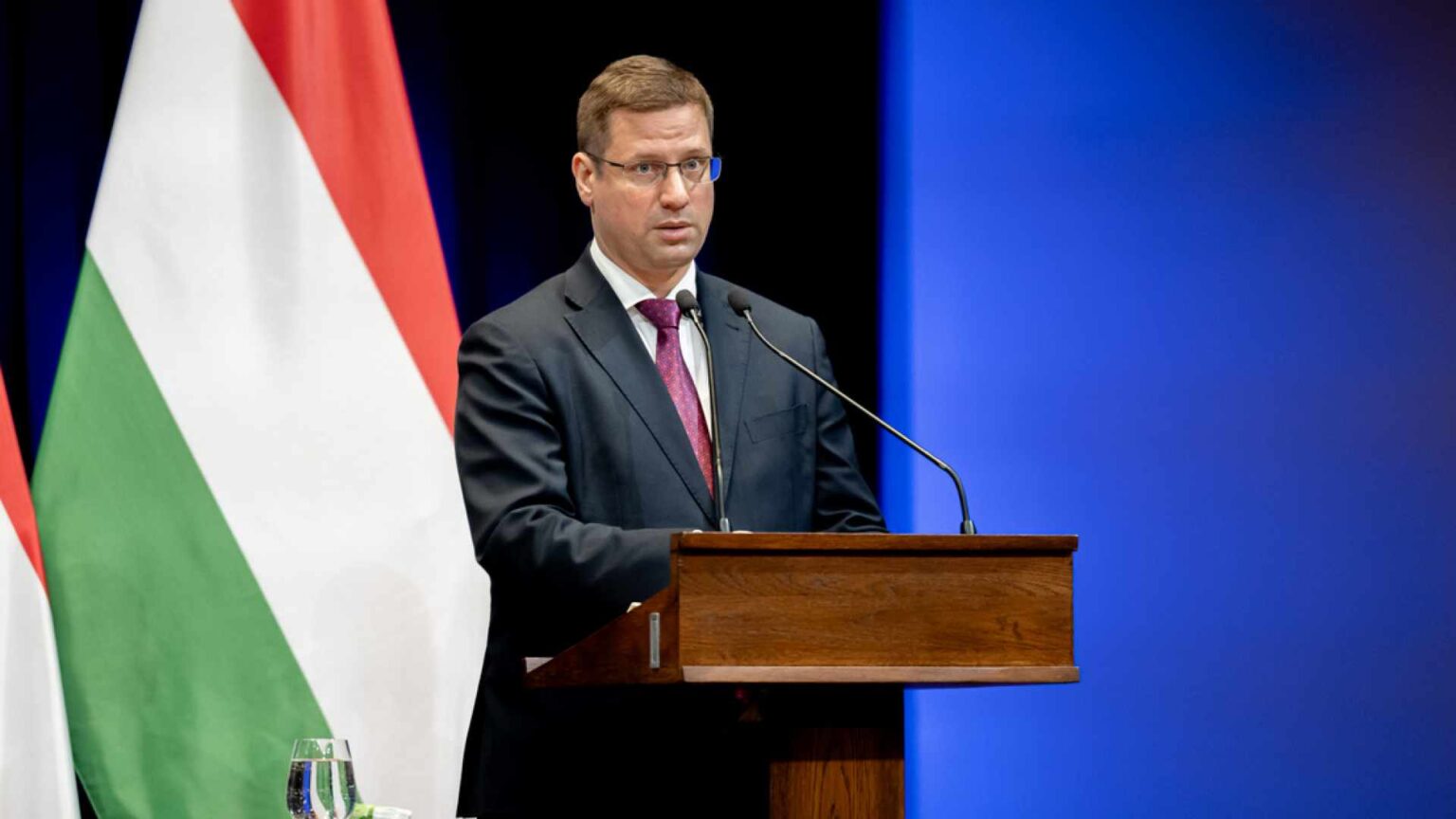 About Hungary - Minister Gulyás: The government has exceeded its pledge to preserve the real value of pensions