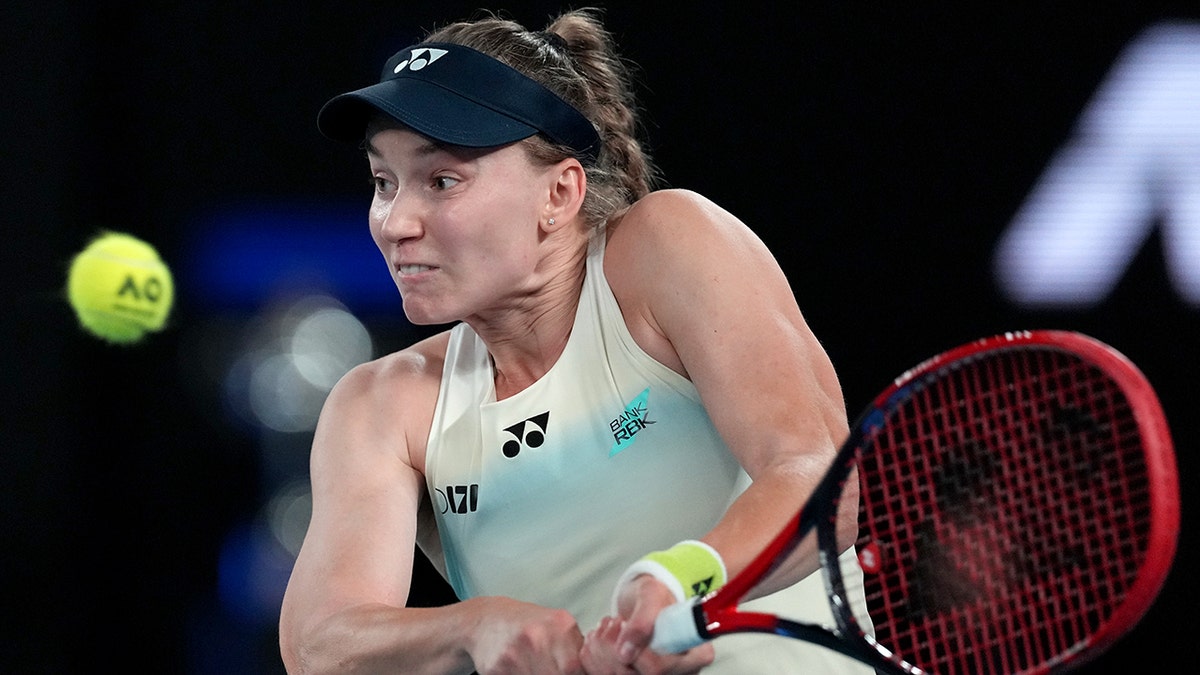 Elena Rybakina plays a backhand