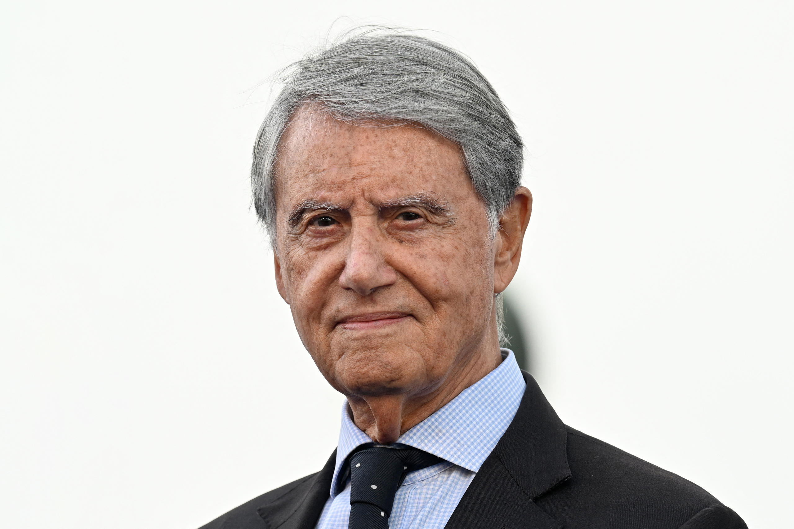 elderly man, Gianluigi Aponte