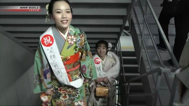 20-year-olds walk up 60 floors of Osaka high-rise to celebrate adulthood