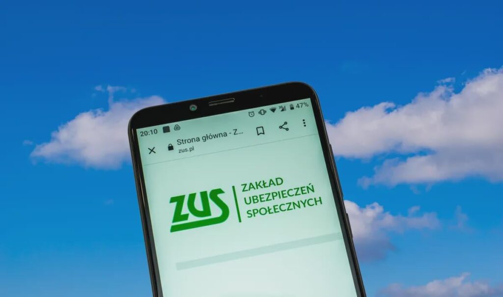 From today, you can submit applications to add, among others, a contract of mandate to your work experience