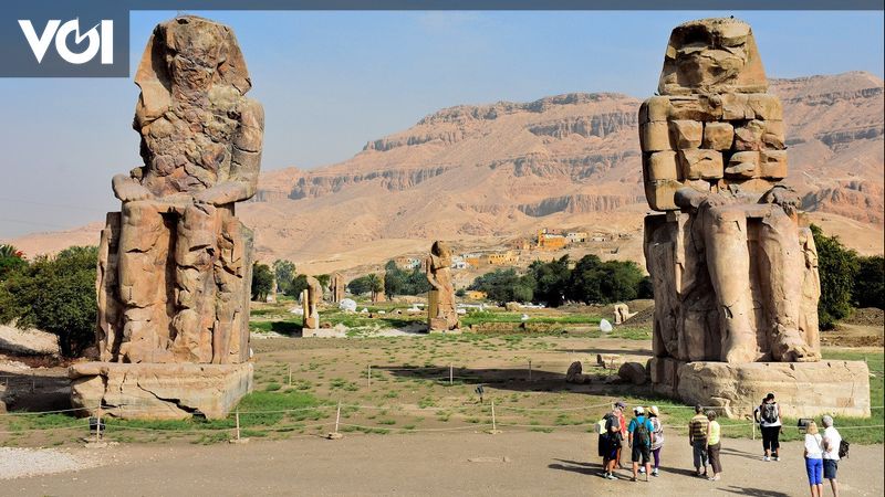 Egypt Unveils Thousands of Year-Old Pharaoh Statue After Restoration