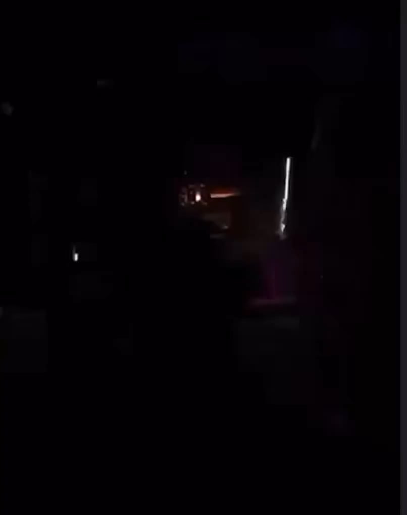 Video shows ceiling of the Bar Le Constellation in Crans-Montana (VS) catching fire. Apparently triggered by champagne fireworks, leading to a flash-over and multiple deaths.