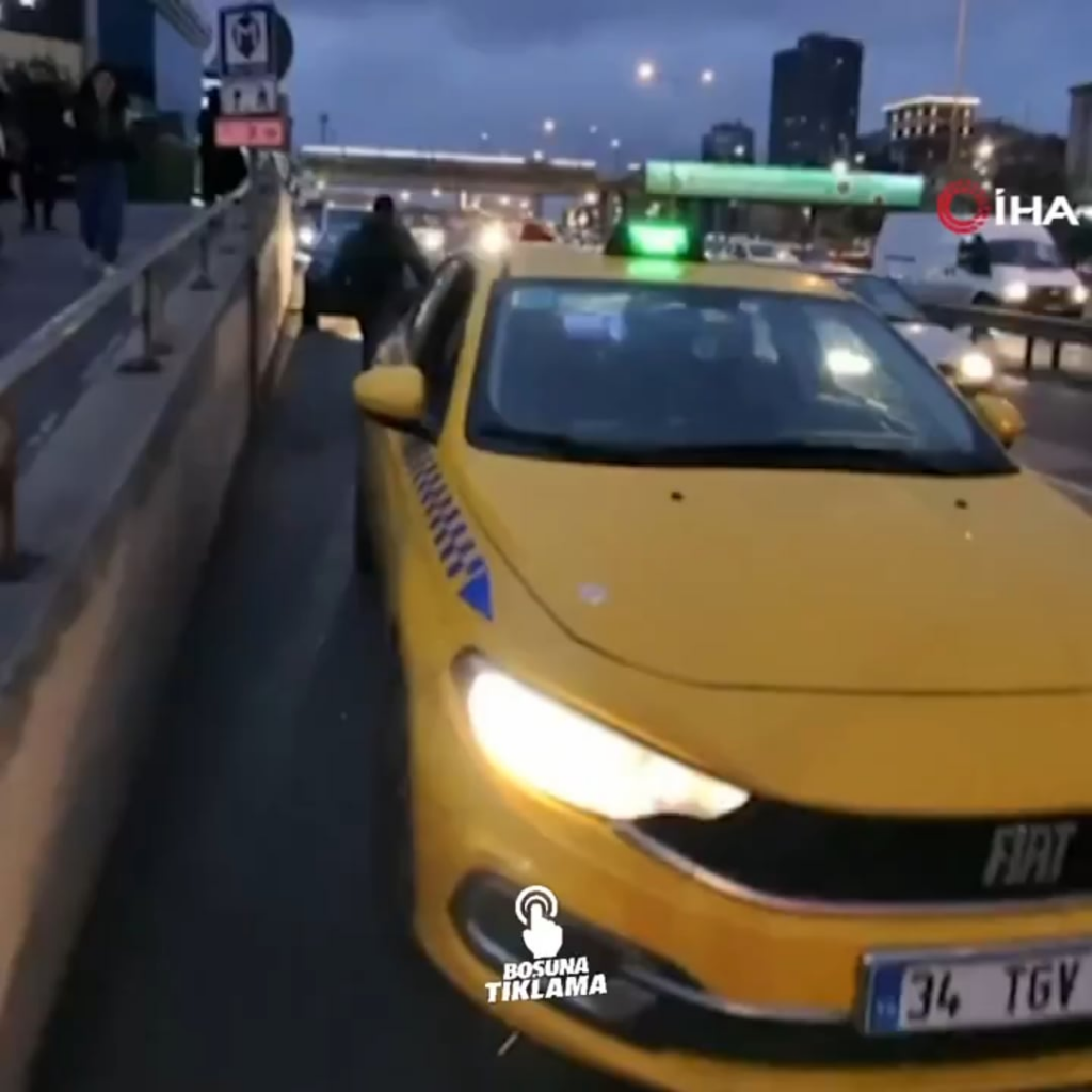 A taxi driver who chose a customer in Istanbul was fined 11 thousand 629 TL. It did not accept 4 passengers, 2 of whom were disabled. The vehicle was banned from traffic.