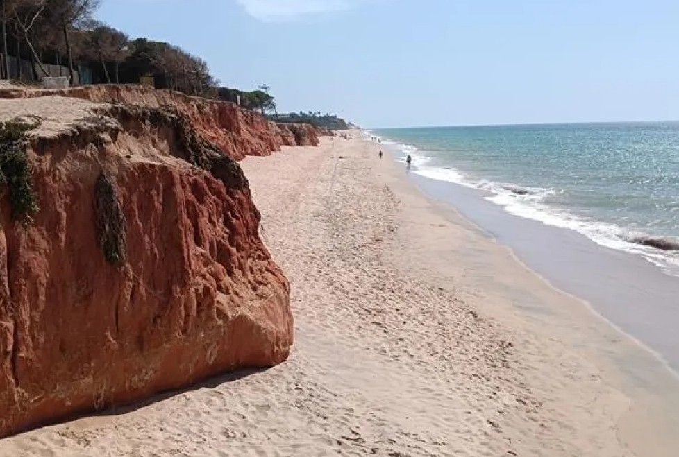 BREAKING NEWS: Van Oord wins beach restoration contract in Portugal