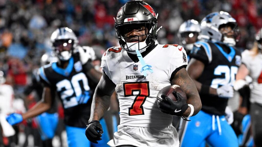 Buccaneers vs. Panthers where to watch, live stream, TV, kickoff time, pick, odds