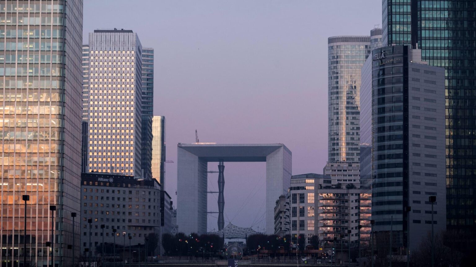 AI threatens 200,000 jobs in European banking sector, says Morgan Stanley