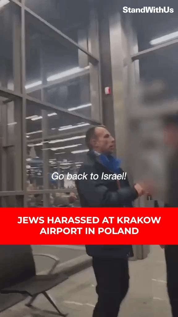 Why do Poles have such a hard accent when they speak English?